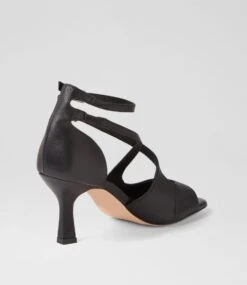 Lanyey Black Leather Sandals -Lynx Shoes Shop TO13115BLALE 4