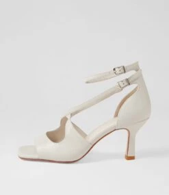 Lanyey Oyster Leather Sandals