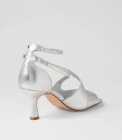 Lanyey Silver Leather Sandals 9 Lanyey Silver Leather Sandals -Lynx Shoes Shop TO13115SILLE 4