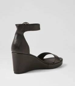 Waire Black Leather Sandals 9 Waire Black Leather Sandals -Lynx Shoes Shop TO13164BLALE 4