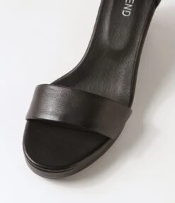 Waire Black Leather Sandals 10 Waire Black Leather Sandals -Lynx Shoes Shop TO13164BLALE 5