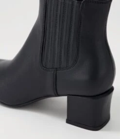 Elsea Black Leather Chelsea Boots 11 Elsea Black Leather Chelsea Boots -Lynx Shoes Shop TO13232BLALE 6