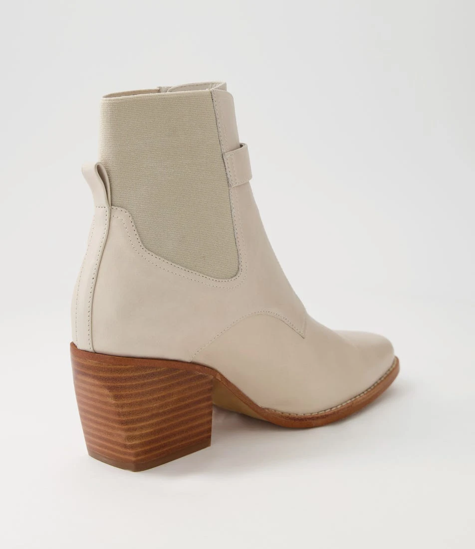 Relsea Almond Leather Elastic Chelsea Boots 5 Relsea Almond Leather Elastic Chelsea Boots - Image 3