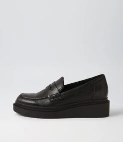 Zoafa Black Leather Loafers