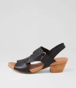 Chiffley Black Natural Heel Leather Sandals