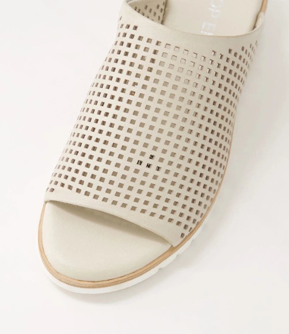 Gloriah Almond White Leather Slides 6 Gloriah Almond White Leather Slides - Image 4