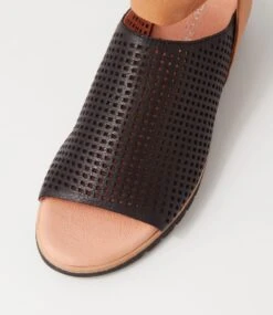 Greelys Black Dark Tan Leather Sandals -Lynx Shoes Shop TO13373BHCLE 5