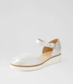 Olvero Silver Scratch Leather Flat Shoes -Lynx Shoes Shop TO13412MRWLE 3