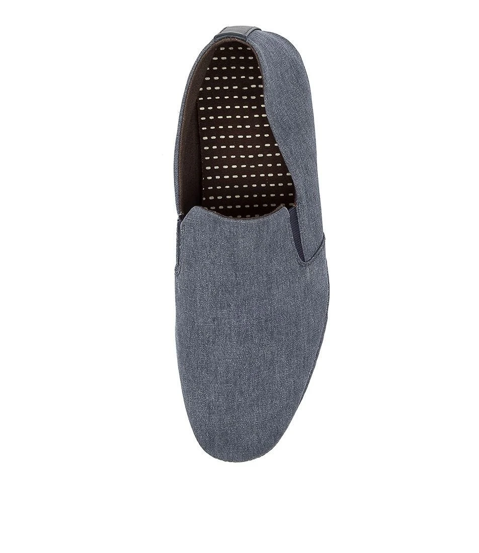 Stitch Navy Canvas 7 Stitch Navy Canvas - Image 5